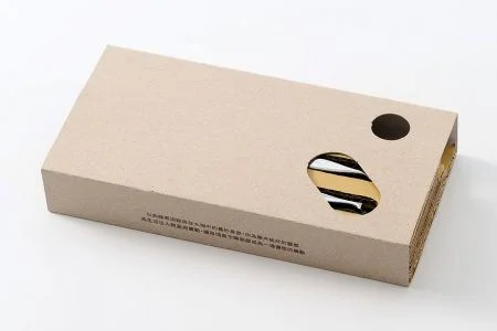 採用環保再生紙包裝。