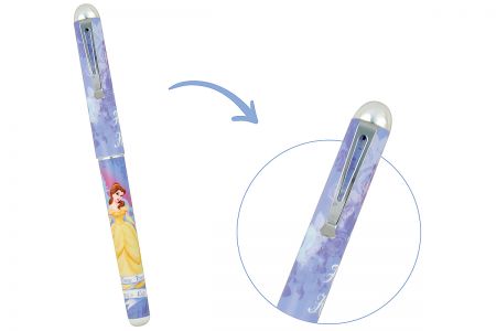 鏤空金屬筆夾鋼珠筆。