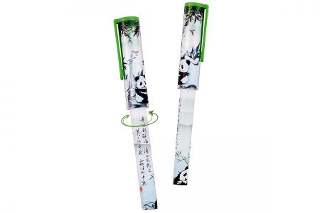 透過簡單旋轉動作,即可展現圖案變化。