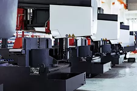 Cosen's bandsaw portfolio includes manual, semi-automatic, NC automatic, large gantry, vertical, miter-cutting and super high speed metal cutting bandsaw