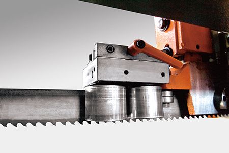 Cosen vibration damper effectively reduces vibrations and noises generated during cutting.