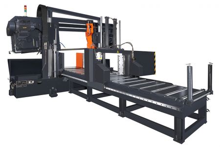 Rear Display of 780mm Automatic Horizontal Dual Column Band Saw Machine with 3ML roller table