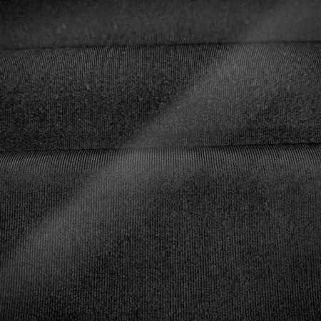 उच्च लचीले सिंगल जर्सी में लचीले फाइबर का अनुपात 30% तक बढ़ा दिया गया है, जिससे बेहतर संपीड़न प्रभाव होता है।