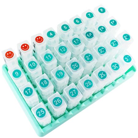 Organizzatore mensile delle pillole per 31 giorni con 4 scomparti con striscia per la casa