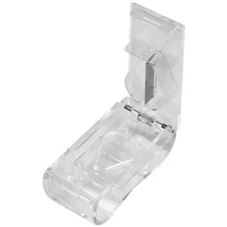 Halverend plastic pil splitter met roestvrij staal - Uiterlijk van pil splitter met roestvrij staal