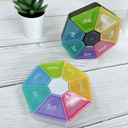 Wekelijkse Pillen Organizer, 7 Dagen Pillen Container, Ronde Medicijn Organizer Doos, Dagelijkse Week Pillen Herinneringsdoos Reisvriendelijk, BPA-vrij Vitamine, Supplement, Visolie, Medicatie Planner - Heptagon Plastic Pillendoos Uiterlijk