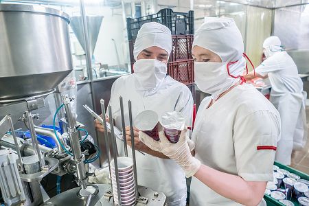 Food and Beverage: Featuring sanitary design compliant with 3-A sanitary standards, suitable for dairy, beverage, and food processing production lines.