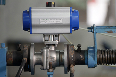 スプリング寿命試験機