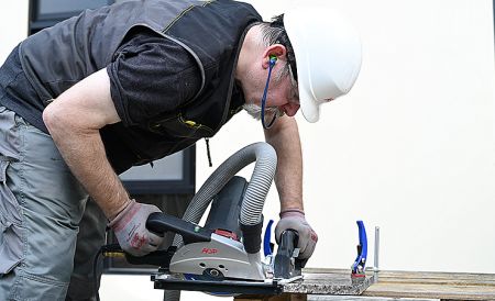 Masonry Saw & Stone Circular Saw - Masonry and stone circular saws, designed for precise cutting of stone, bricks, and other hard materials.