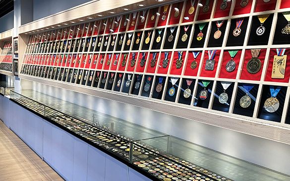 مصنع OEM ذو خبرة 40 عامًا في الحرف المعدنية المخصصة، والهدايا الترويجية، والرقع المطرزة/المطبوعة، والشرائط، ومنتجات الحيوانات الأليفة.