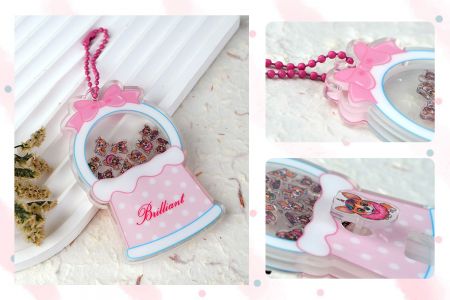 참여를 유도하는 소매 경험을 위한 인터랙티브 아크릴 가챠폰 기계 키체인