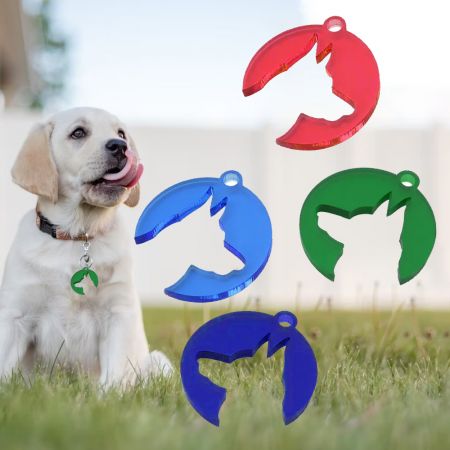 Индивидуальная акриловая бирка в форме кости.