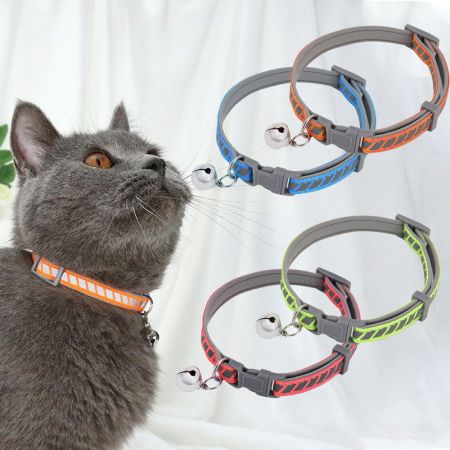 Vòng cổ mèo neoprene với chuông.