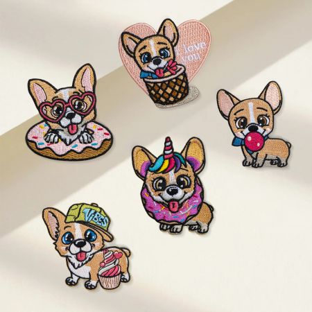 Parche bordado promocional para coser.