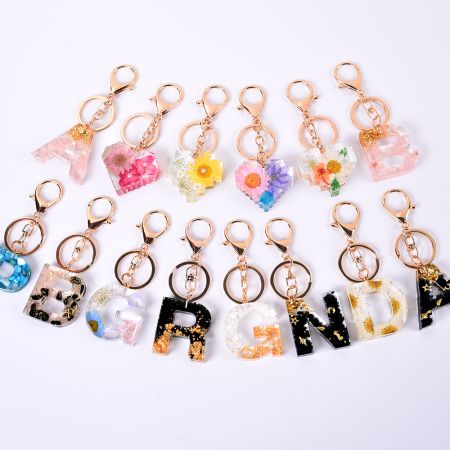 Custom Alphabet Resin Keychain - Custom Alphabet Resin Keychain