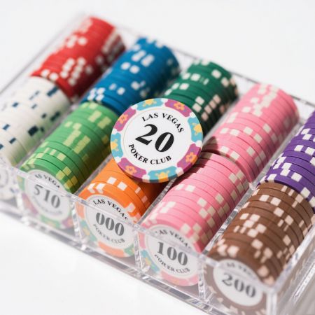 Hochwertige maßgeschneiderte Ton-Casino-Chips.
