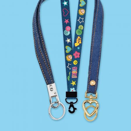 Lanyard in tessuto di jeans personalizzato.