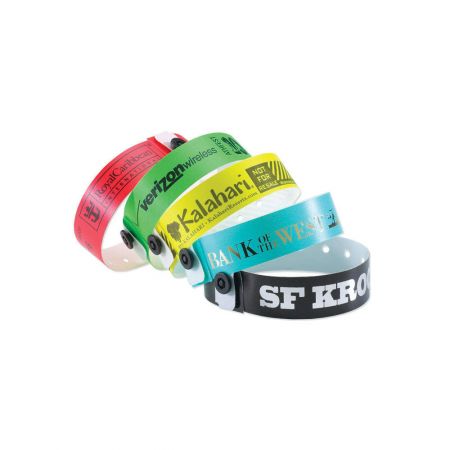 Pulsera de vinilo personalizada.