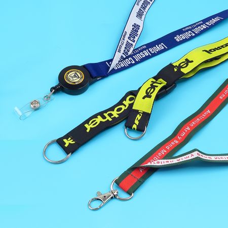 حبل مخصص بلونين مزدوجين.