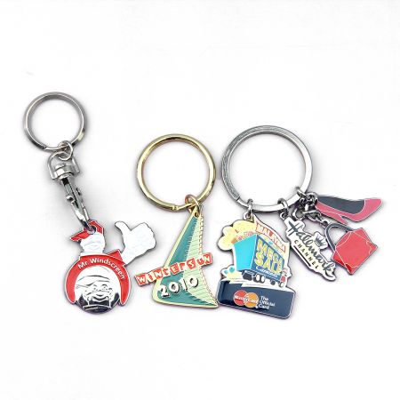 Benutzerdefinierter Emaille-Schlüsselanhänger. - Vietnam Imitation harter Emaille-Schlüsselring individuell.