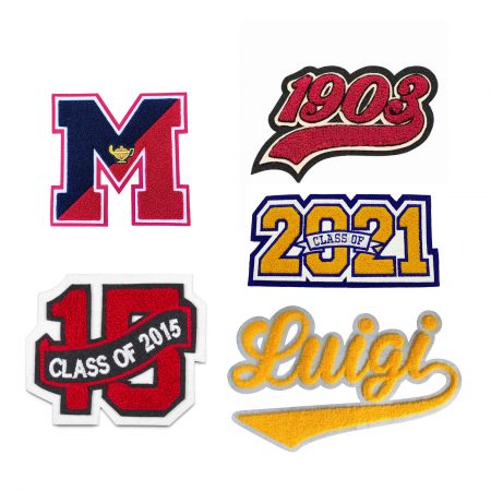 カスタムシェニールバースティジャケットの文字。