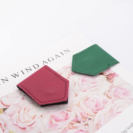 Fashionable Leather Magnet Bookmark Gift.