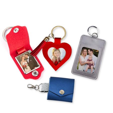 Porte-clés en cuir avec cadre photo personnalisé. - Porte-clés en cuir avec cadre photo personnalisé.