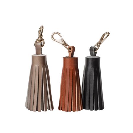 Fashion Multicolor Custom Letter Leather Tassel  Keychain.