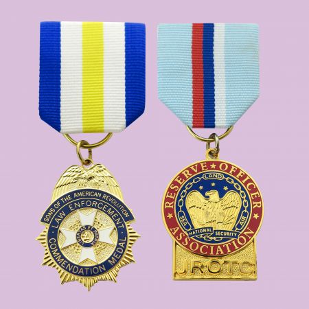 Médaille militaire et de l'armée.