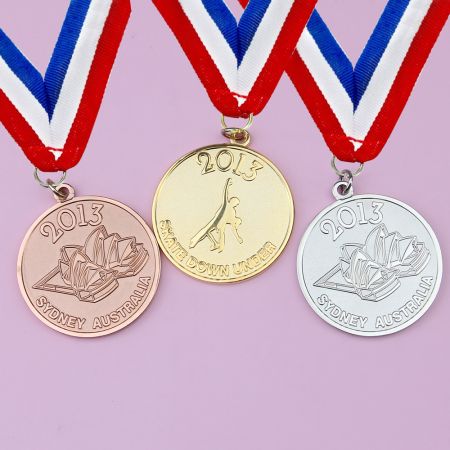 Médailles de course de danse personnalisées.