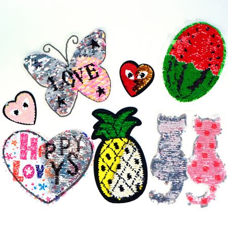 Toppe in paillettes ricamate reversibili personalizzate - Produttore di toppe in paillettes reversibili personalizzate