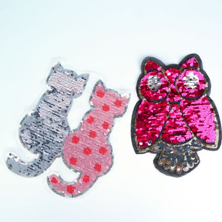 Personalização Acessível de Apliques de Lantejoulas para o Natal.