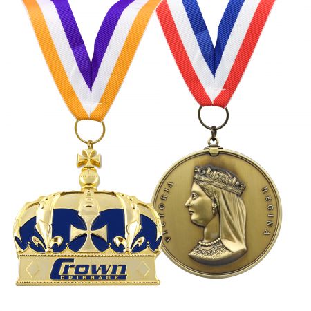 ميدالية خدمة مخصصة فريدة.