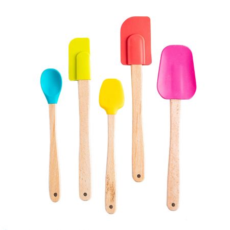 Non-stick Cooking Custom Design Silicone Spatula.