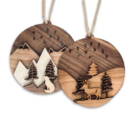 Đồ trang trí Giáng sinh bằng gỗ tùy chỉnh.