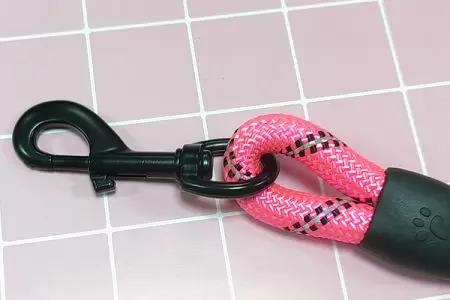 مشبك دوار بزاوية 360°