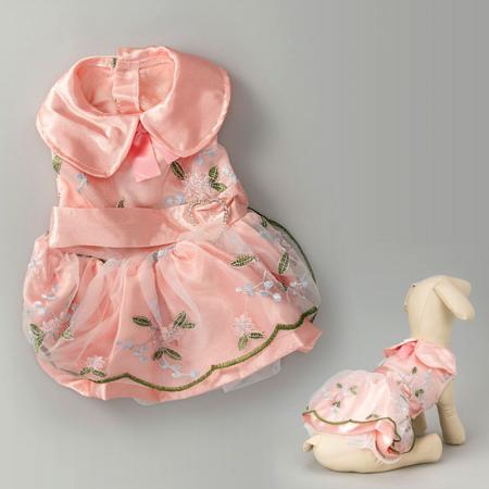 Платье для собаки принцессы из шелкового кружева.