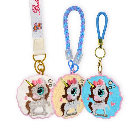 Anneaux de clé licorne brodés mignons en gros.