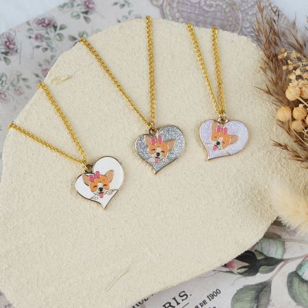 צמיד תליון כלב לב. - צמידים בצורת לב של קורגי אטרקטיביים.