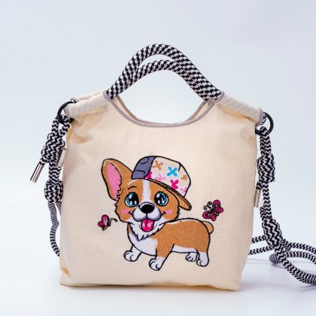 حقيبة نايلون كتف.