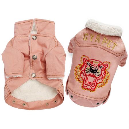 مُصنع معاطف حيوانات أليفة مقاومة للرياح.