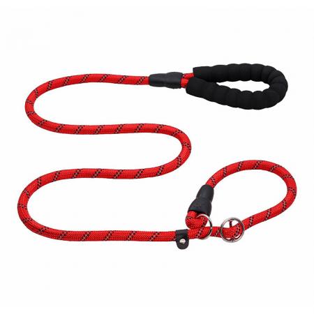 Dây xích chó bán buôn bằng dây bông xoắn.