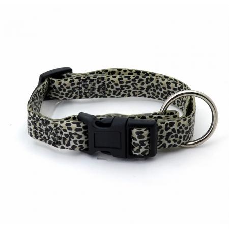 カスタムロゴ防水犬用カラー。