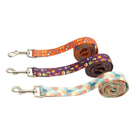 Лента для кошек с индивидуальным дизайном для веб-сайта клиента.