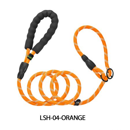 حبل تثبيت عاكس للكلاب المتوسطة الحجم.