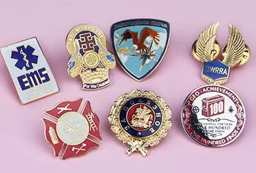 دبوس مينا صلب مخصص