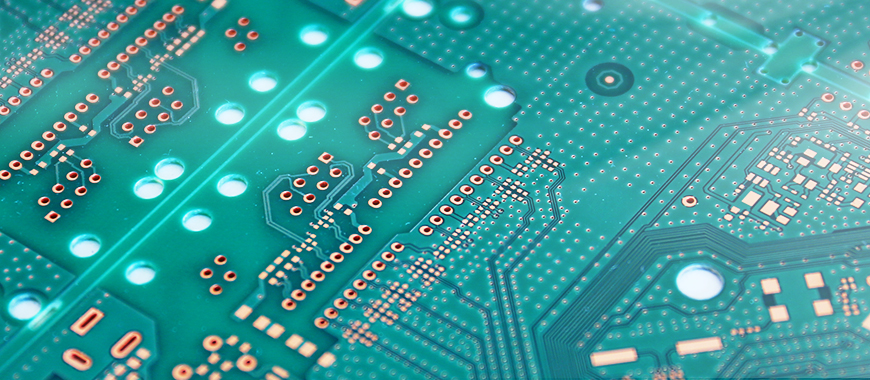 A través del proceso de impresión de pantalla de ATMA, se puede realizar el proceso de enchapado en húmedo.