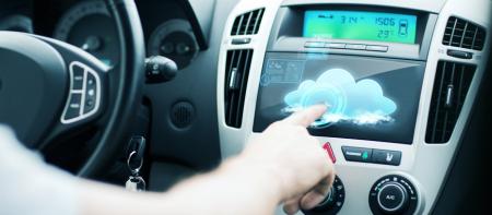 Bil Touch Panel Skærmtrykmaskine - Udskrivning af sort matrix, IR på bilens display glaspanel.