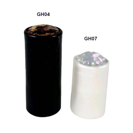 Plsatic cap with gem on the top nail polish bottle - Plastic cap with gem on the top of nail polish bottle