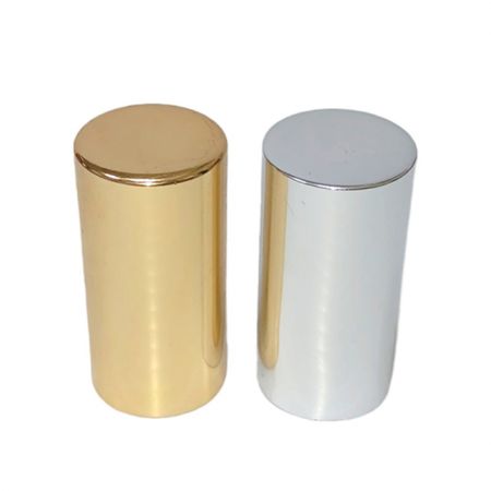 ネイルポリッシュボトル用のゴールド/シルバーアルミプラスチックキャップ - ゴールドとシルバーのアルミニウム製カバー